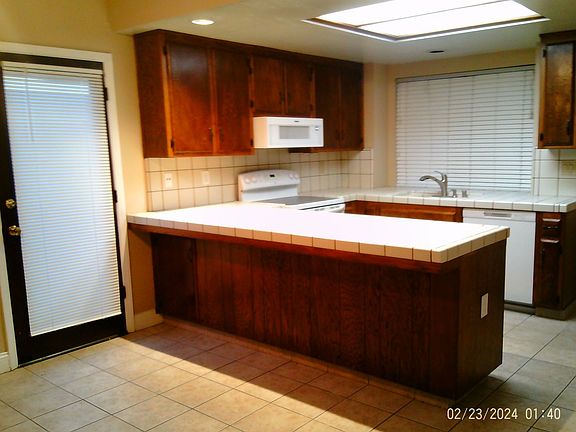 4th image of 8905 Gleeson Ct