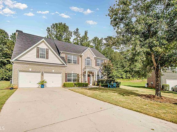 2nd image of 1420 Hollow Springs Ct