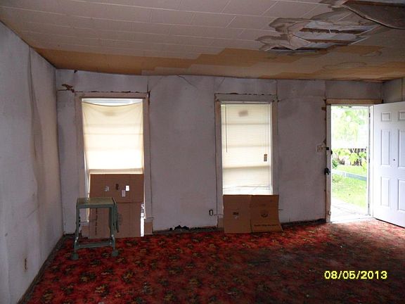 3rd image of 6710 Japonica St