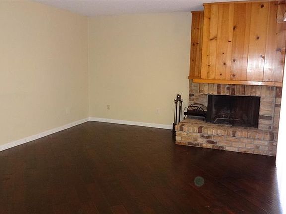 3rd image of 1503 Winter Green Blvd