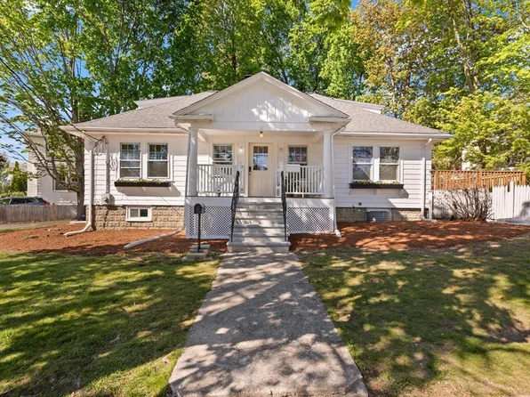 33 Palfrey Rd, Belmont, MA 02478