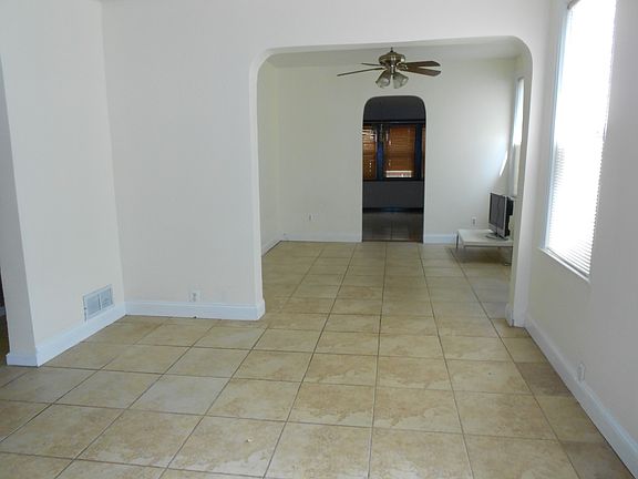 2nd image of 68 Condict St