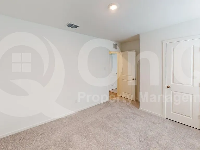 3911 Ontario Way — Photo 14