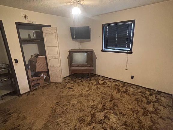 3rd image of 17187 Edgewood Road