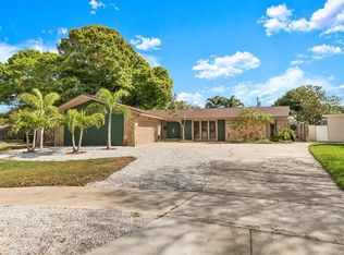6469 31st Terrace Ct N, Saint Petersburg, FL 33710