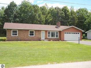 550 Janet St, East Tawas, MI 48730