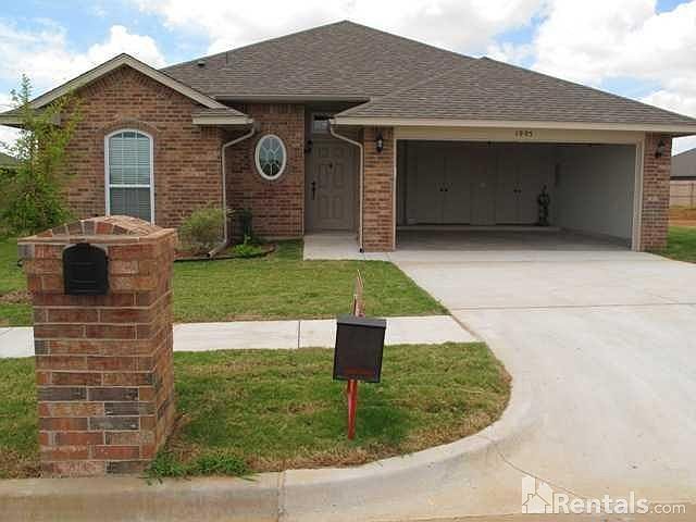 1st image of 1005 Cimarron Creek Dr