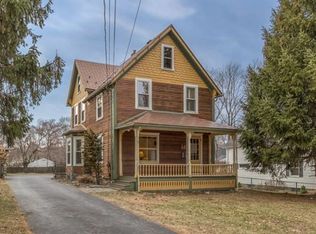 56 Pearl St, Reading, MA 01867