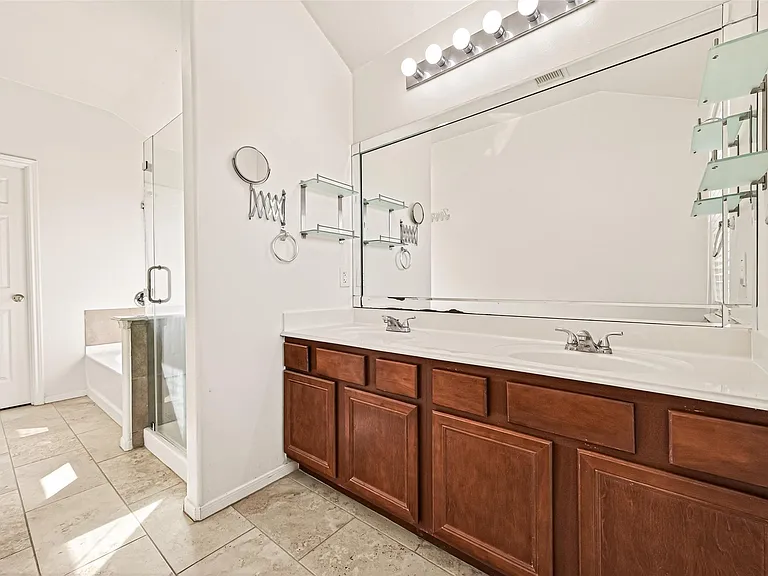 25135 Florina Ranch Dr — Photo 38