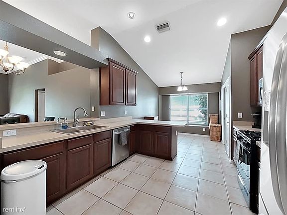 5th image of 15444R Osprey Glen Dr