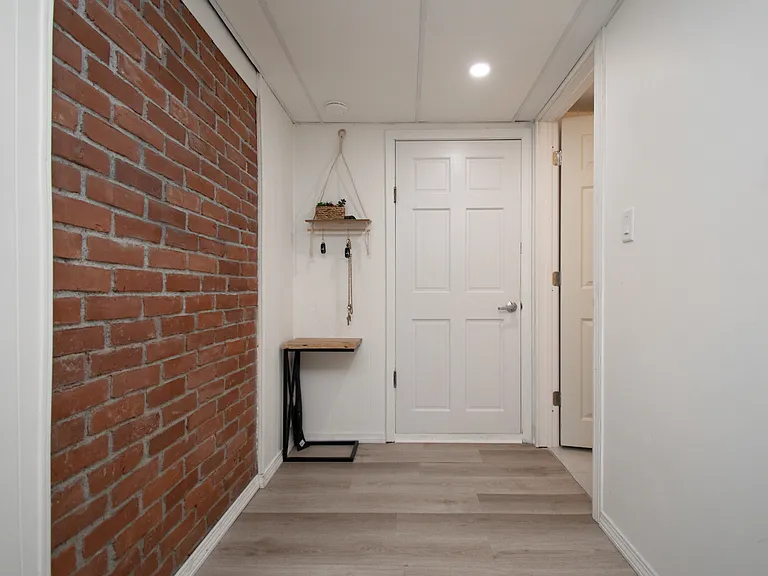 81-83 John St — Photo 6