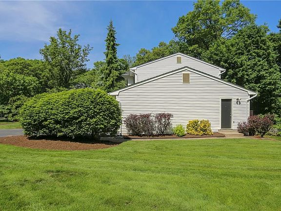 5th image of 107 Elon Ct