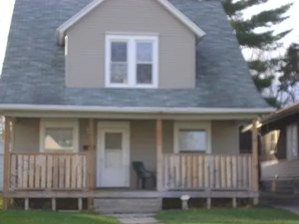 115 S Henrietta Ave, Rockford, IL 61102