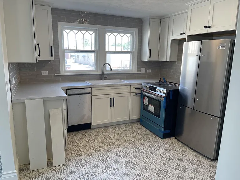 22 W 24th Ave — Photo 10
