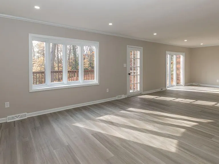 1605 Cool Creek Dr — Photo 8