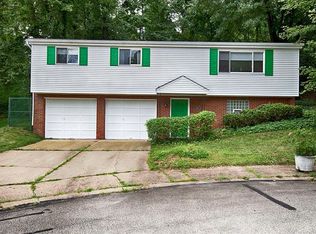125 Chalet Dr, Pittsburgh, PA 15221