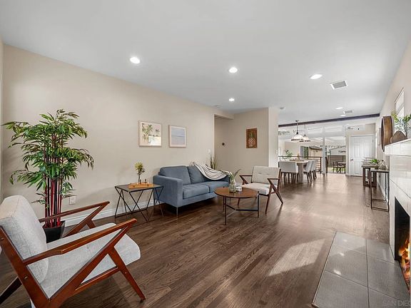 5th image of 1067 Oliver Ave