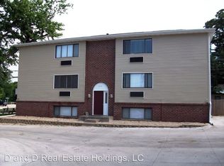 3308 Oakland Rd NE APT 5, Cedar Rapids, IA 52402