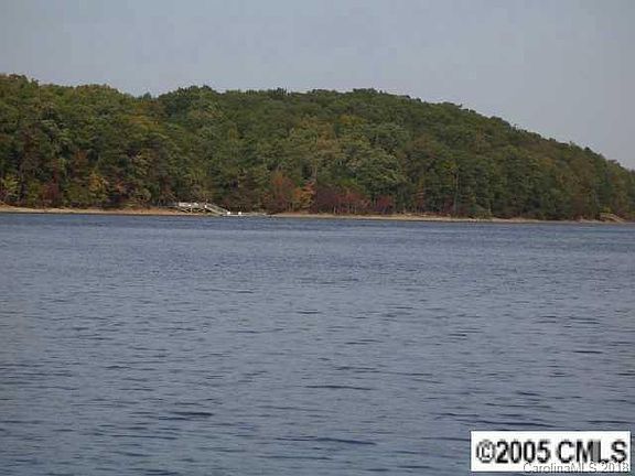 5th image of 1912 Rocky Cove Ln