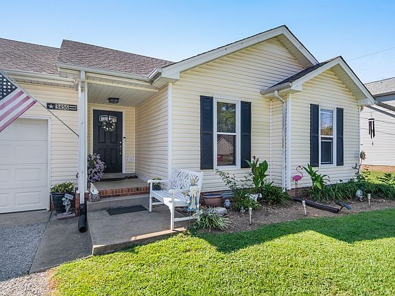 2nd image of 3456 Sand Piper Dr