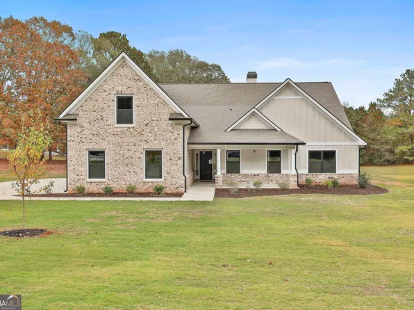 110 Warren Way, Fayetteville, GA 30215