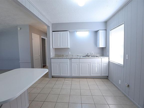 5th image of 2107 18th St