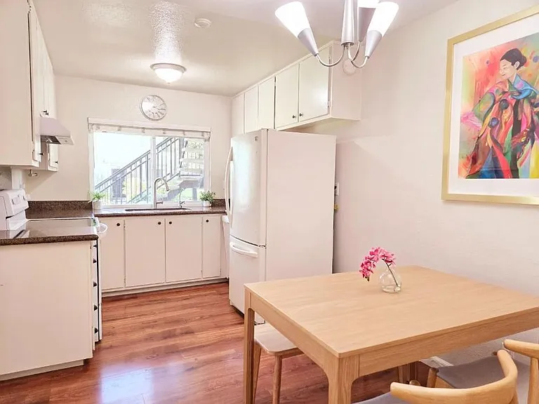 5060 Bridgepointe Pl — Photo 5