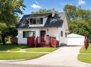 2301 Isabella St, Sioux City, IA 51103
