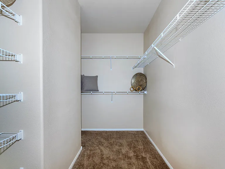 2b2 1182 SQFT 2 Bed 2 Bath