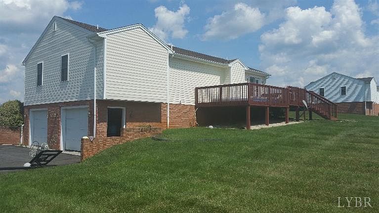 2nd image of 632 Spicer Rd