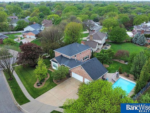 3rd image of 6440 Ponderosa Dr