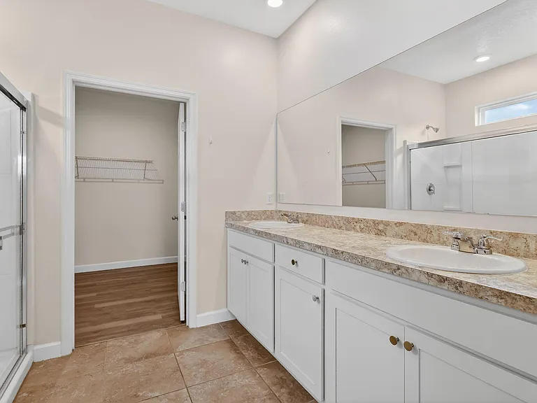 10552 SW Toren Way — Photo 21