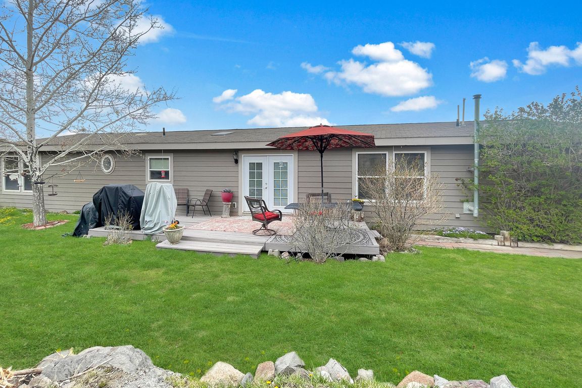 next background image