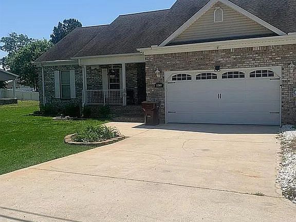 2nd image of 5780 Snake Rd