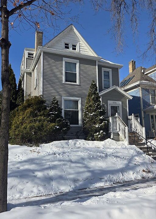1st image of 3232 Colfax Ave S Floor 1