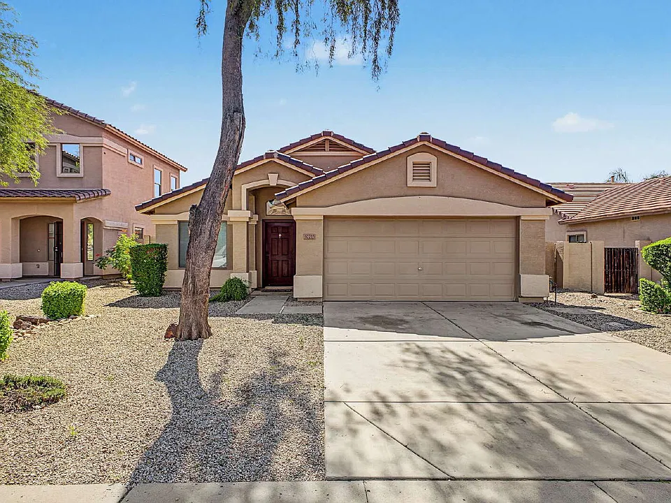 10215 E Kiva Ave