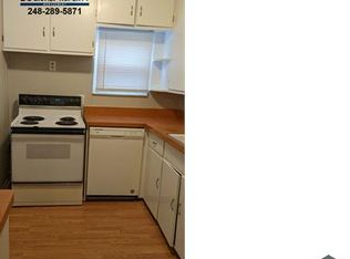 3840 Bart Ave, Warren, MI 48091