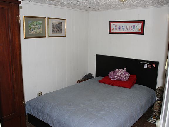 5th image of 1694 Dekalb Ave