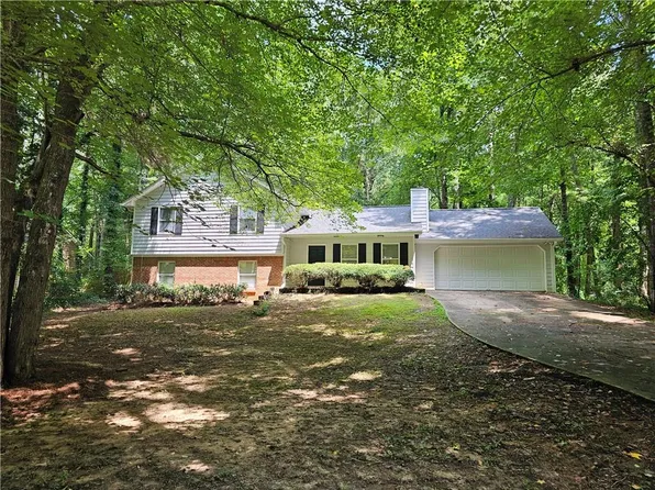 167 Justin Dr, Dallas, GA 30157