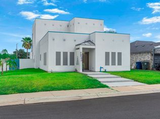 1257 N Oakmont Loop, Laredo, TX 78045