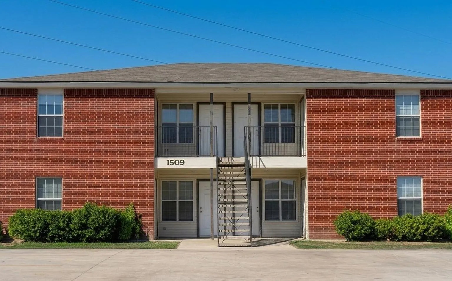 1509 Dugger Circle — Photo 1
