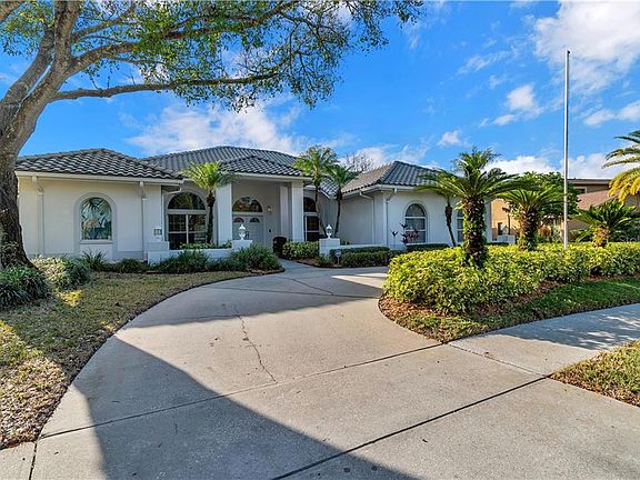 5th image of 13622 Diamond Head Dr