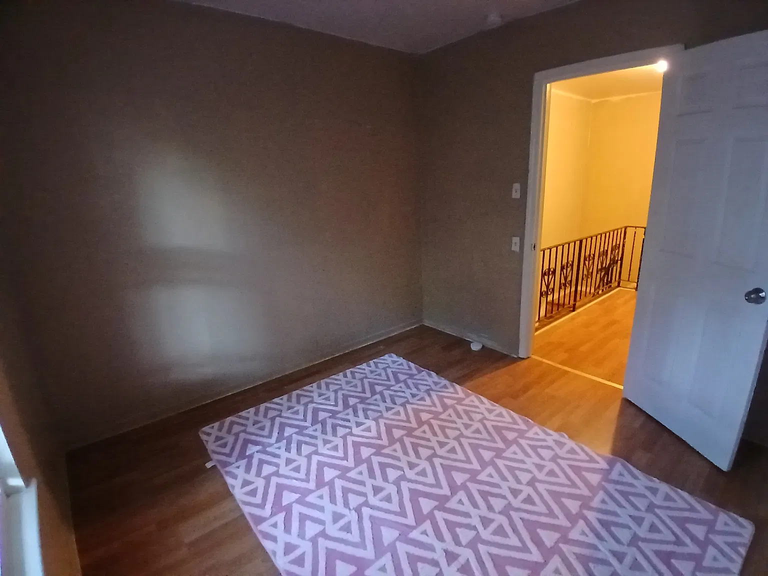 3 bed, 1355 sqft, $1,495 — Photo 3