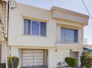 22 Bridgeview Dr, San Francisco, CA 94124