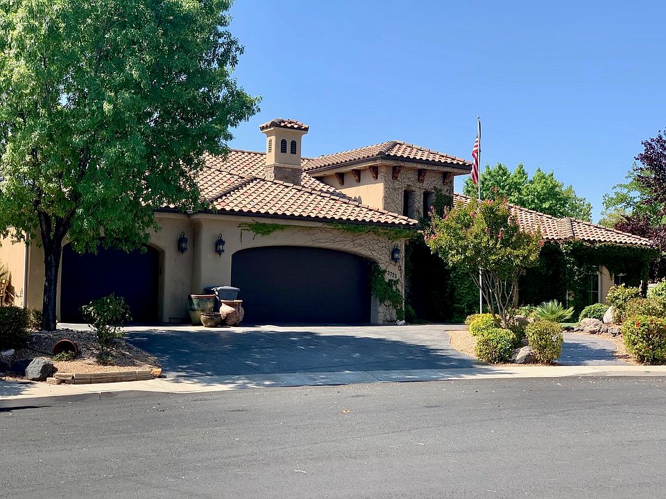 2nd image of 3723 W Sagebrush Dr