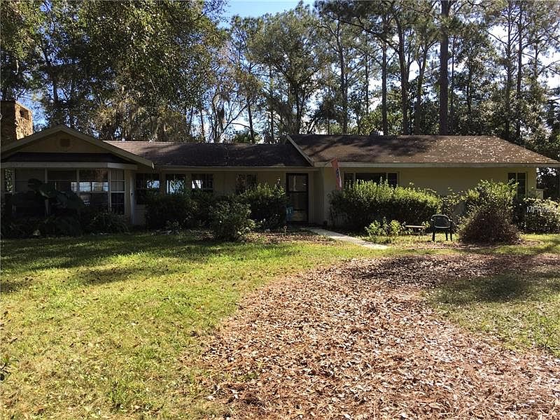 1st image of 44104 Parkway Ln