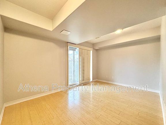 3rd image of 89 Willow Ln