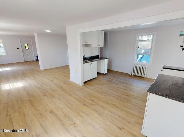 400 3rd St, Archbald, PA 18403