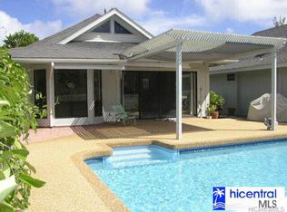 394 Kuanalu Pl, Honolulu, HI 96825