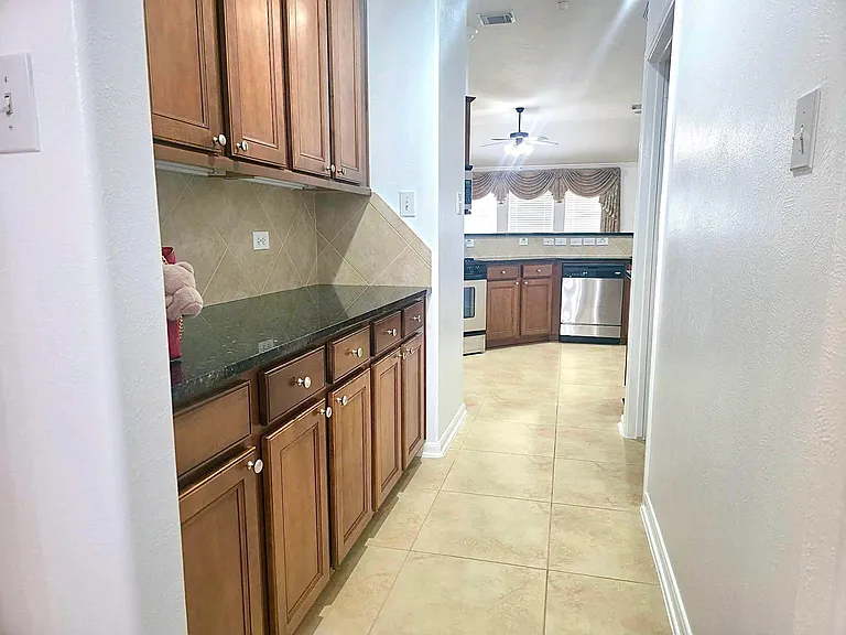 7011 Bedias Creek Ct — Photo 7